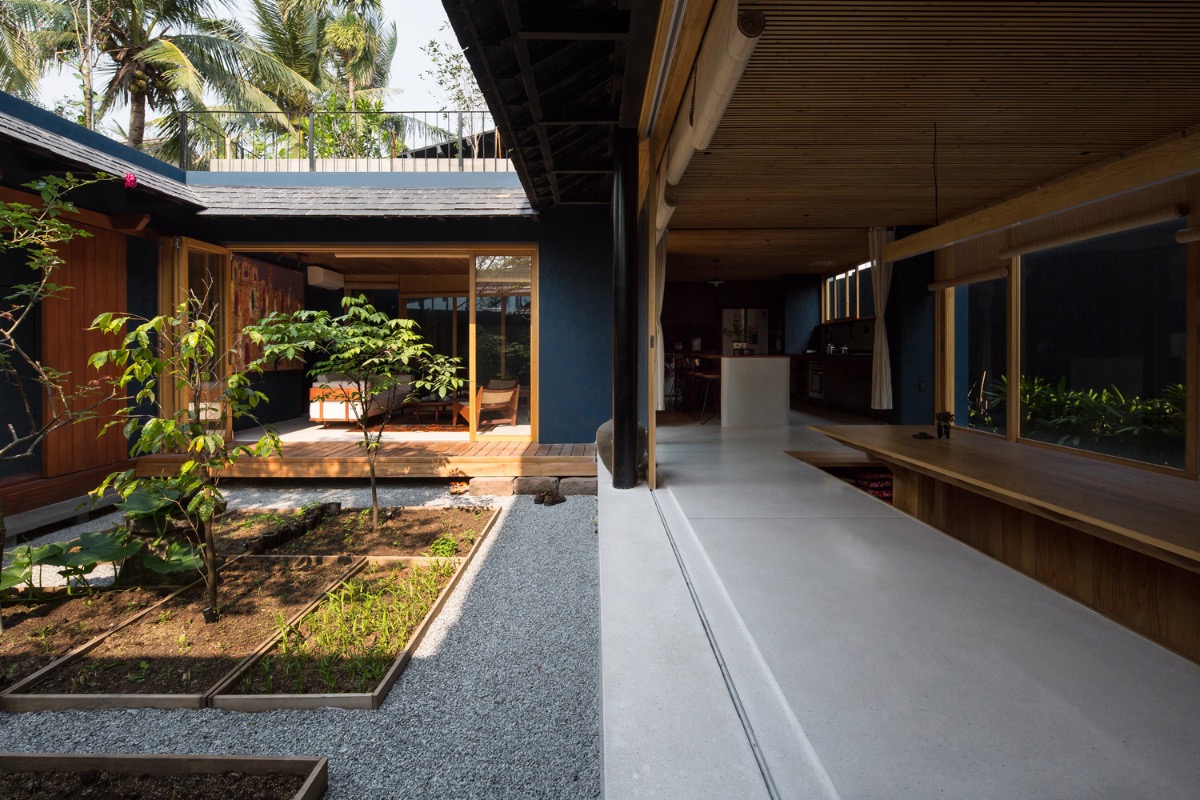 The house in Hoi An designed by le-quang architects.