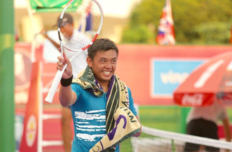 Ly Hoang Nam celebrates after winning the M15 Cancun title in Mexico on November 29, 2021. Photo by Vietnam Tennis Federation