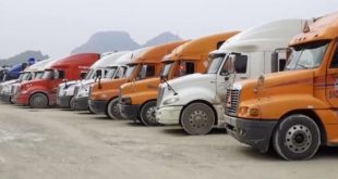 4,300 trucks stuck at China border with farm produce