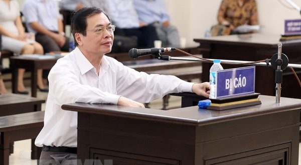 HN People’s Court sentences former Minister of Industry and Trade to 10 years in prison