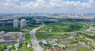 Developer cancels purchase of most expensive land lot