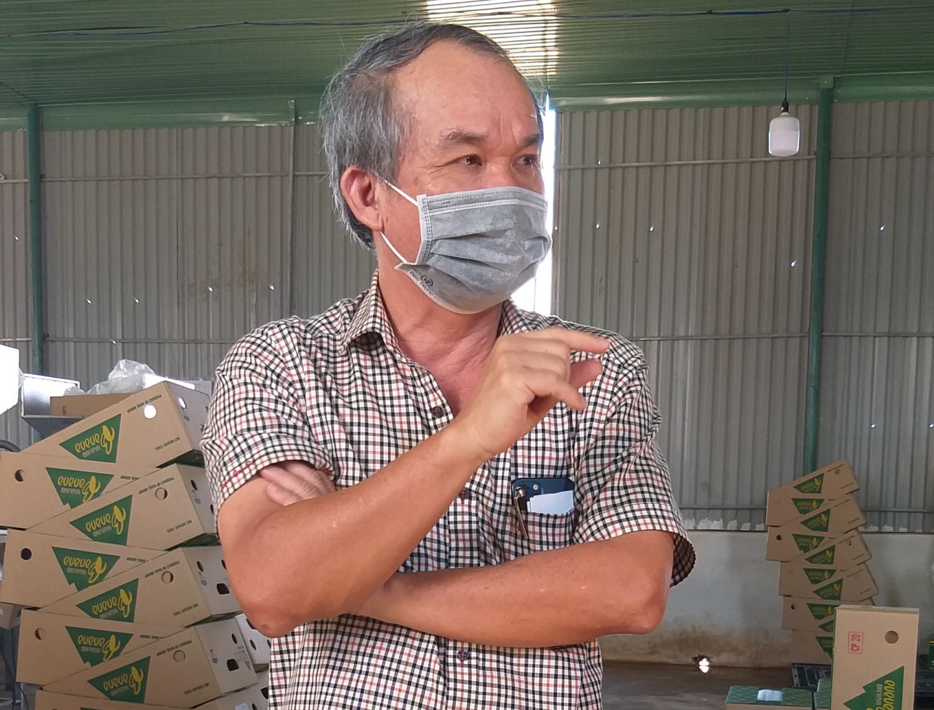 Hoang Anh Gia Lai chairman Doan Nguyen Duc at a banana packaging facility in the Central Highlands province of Gia Lai. Photo by VnExpress/Thi Ha