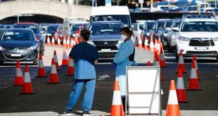 Australia suffers deadliest day of pandemic as Omicron drives up hospital cases