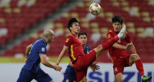 Vietnam centerback could miss China clash after Covid positive result