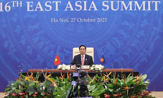 Vietnamese Prime Minister attends the virtual 16th EAS Asia Summit on October 27, 2021. Photo by Vietnam News Agency
