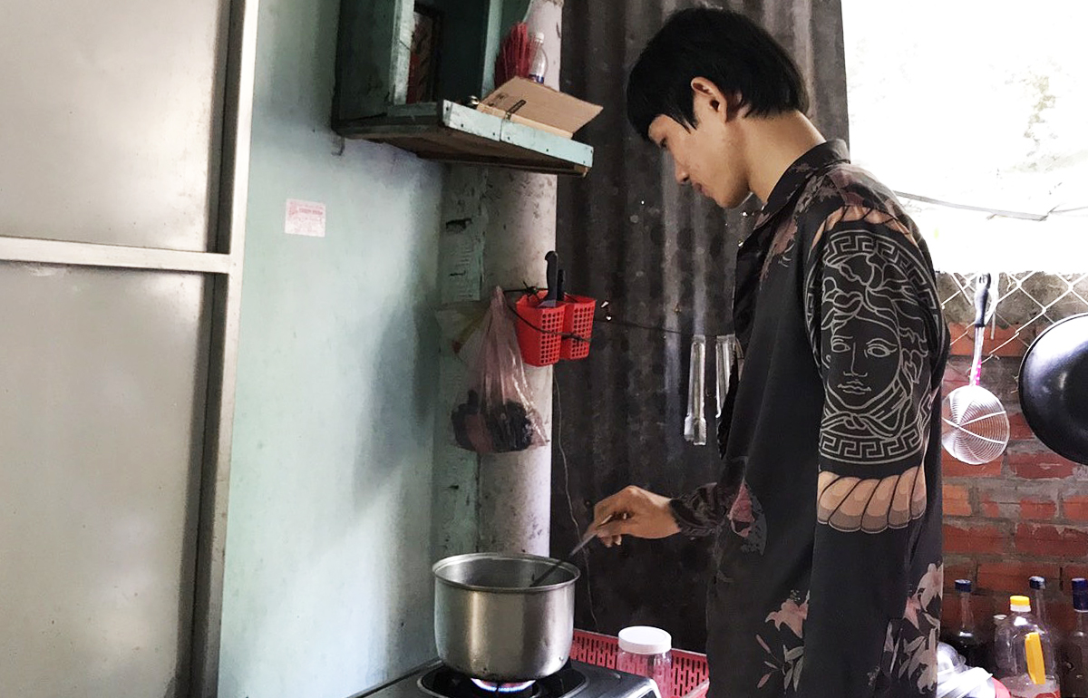 Dang Hoang Tan at his house in Vinh Long Province, January 2022. Photo by VnExpress/An Phuong.
