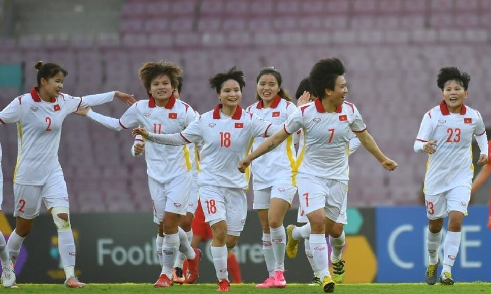 Vietnam players celebrate the opener in the quarterfinal of Womens Asian Cup with China on January 30, 2022. Photo by Asian Football Confederation