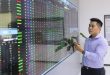 VN-Index inches up after plummeting