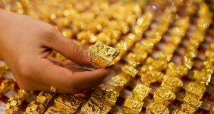 Gold prices soar to new peak