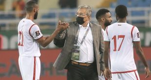 Oman head coach compliments Vietnam after tough game