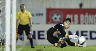 Hanoi FC run out of goalkeepers, V. League match postponed