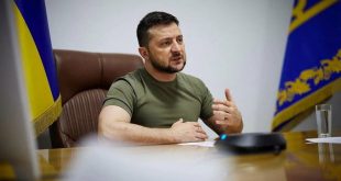 Ukraine ready to discuss adopting neutral status in Russia peace deal, Zelenskiy says