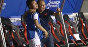 Star midfielder heading abroad has Vietnam head coach worried