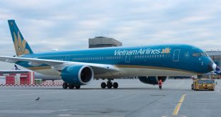 Vietnam Airlines suspends flights to Moscow as Ukraine fighting intensifies