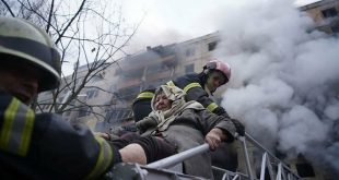 Deadly strikes rock Ukraine despite talks with Russia