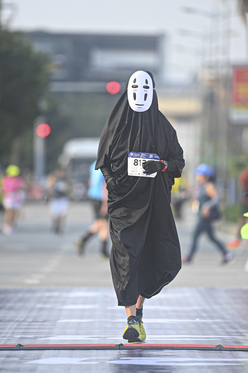 No-Face strolls very across the finish line with no rush. No-Face is a character Japanese movie Spirited Away.