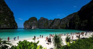 Tourist favourite Thailand's recovery lags on Covid rule changes