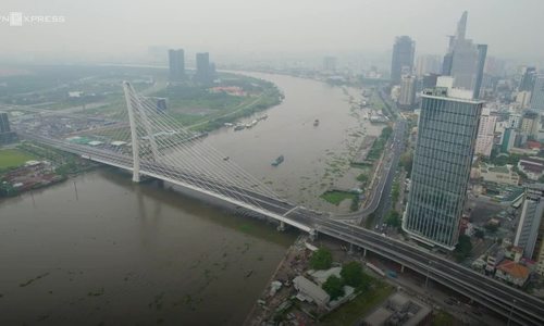 New bridge to Saigon's Thu Thiem peninsula ready for opening