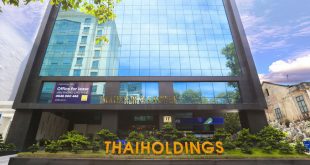 Thaiholdings founder to sell company stake