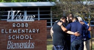 Minutes before school attack, Texas gunman sent online warning