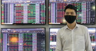 VN-Index drops below 1,200-point threshold