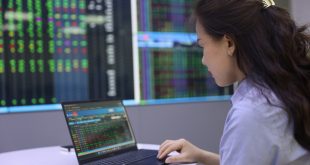 Bank stocks lead VN-Index recovery