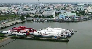 Ferries, high-speed boat service to Phu Quoc suspended due to bad weather