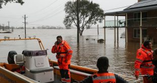 Australia floods worsen as thousands more Sydney residents evacuate