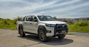 Toyota stops selling Hilux truck in Vietnam over fuel quality