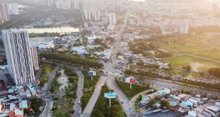100 HCMC public projects receive zero funds