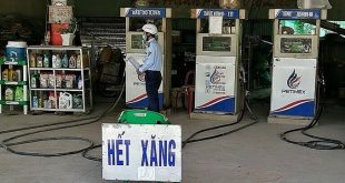 Gas stations run out of fuel in southern Vietnam