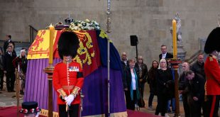 Biden to pay tribute to Queen Elizabeth lying in state