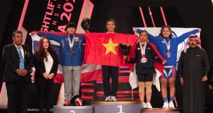 Vietnam weightlifter wins hattrick of gold at Asian championships