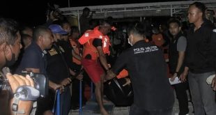 13 dead after Indonesia boat fire