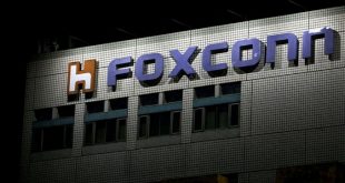 Foxconn's woes to take bigger toll on giant China iPhone plant as more workers leave