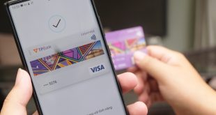 Google launches e-wallet service in Vietnam