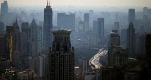Chinese business confidence at lowest in almost a decade, survey shows