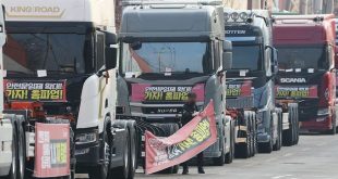 South Korean truckers vote to return to work, ending strike for minimum wage protections
