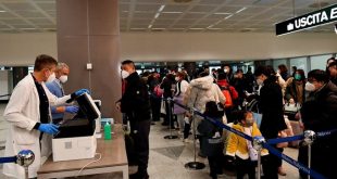 Beijing slams 'unacceptable' Covid rules on travelers from China