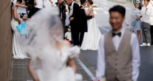 Chinese provinces give 30 days' paid 'marriage leave' to boost birth rate