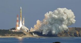 Japan destroys new medium-lift rocket after second-stage engine failure