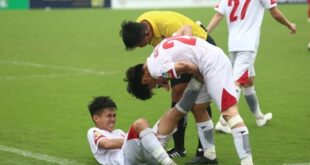 Vietnamese player injured after celebrating like Cristiano Ronaldo