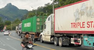 China extends border trading hours to reduce congestion