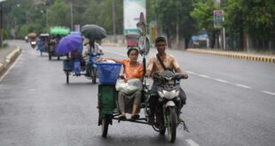 Cyclone Mocha floods Myanmar port city as strong winds wreck buildings