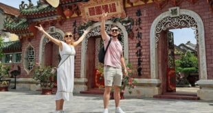 Vietnam earns almost $26B from tourists in 11 months