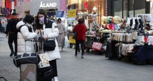 Vietnamese top international tourists in card spending in South Korea