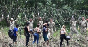 Thousands of migrants face tough new US border rules