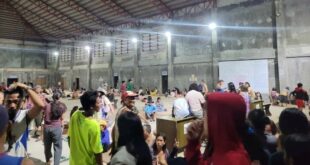 Philippine quake aftershocks force thousands to stay in evacuation centers