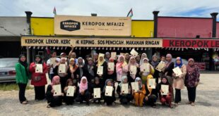 Keropok Mfaizz Staff