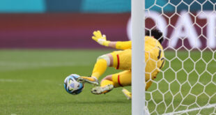 Vietnam keeper Thanh blocks Morgan's World Cup penalty by watching past games
